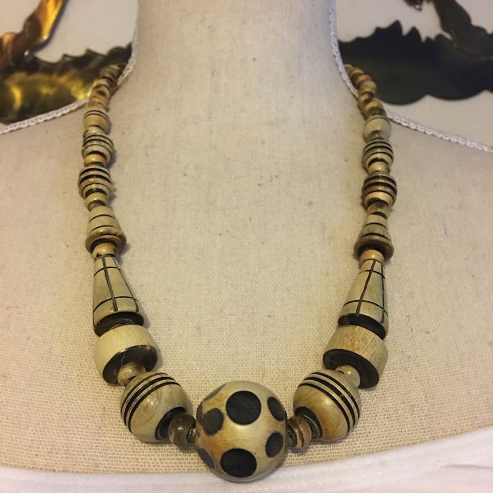 Vintage wood various shaped bead necklace